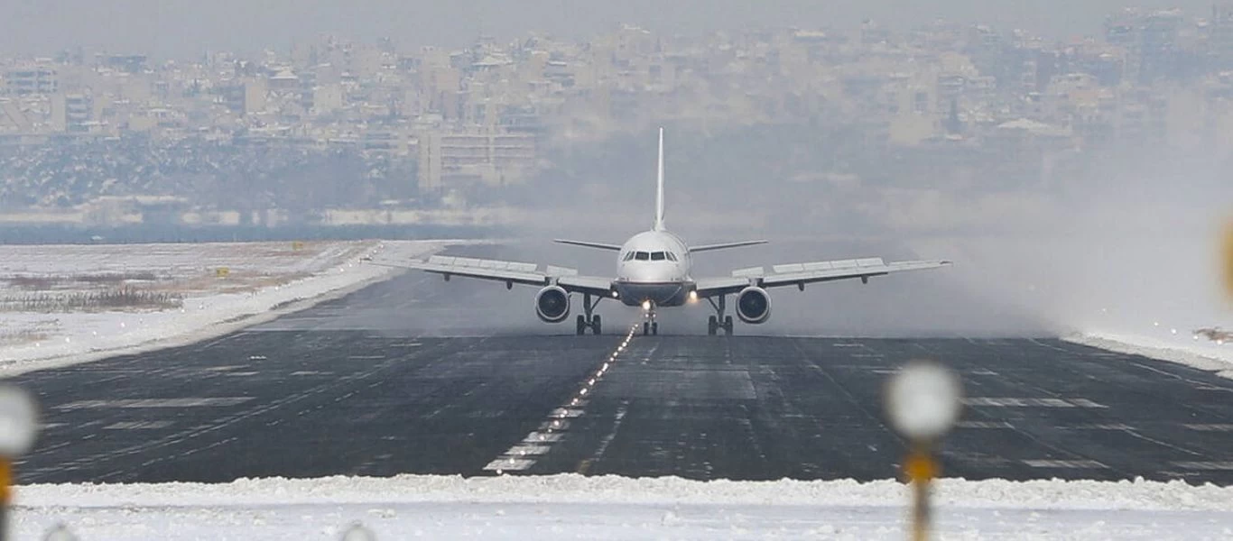 Σοκαριστικό θέαμα στο αεροδρόμιο Ηρακλείου: Αεροπλάνο διαμέλισε σκύλο κατά τη διάρκεια απογείωσης